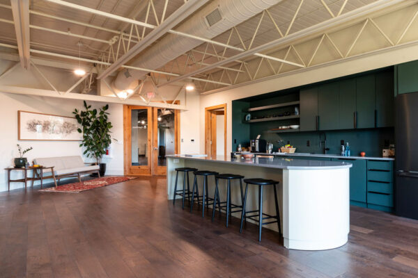 #1 Openfields Entry & Kitchen