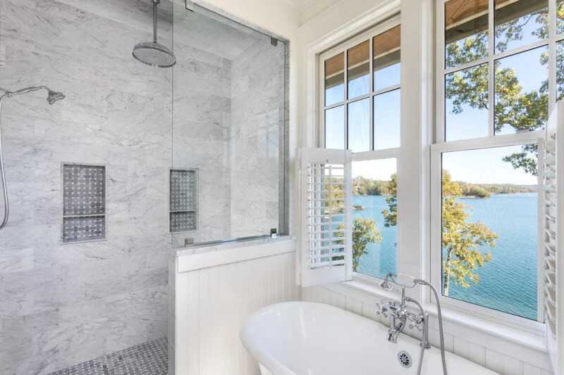 Bathroom tub and Shower