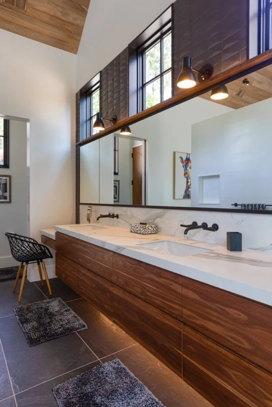 Wooden double vanity with full wall mirror