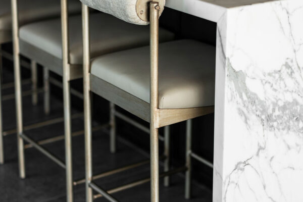 kitchen island stools