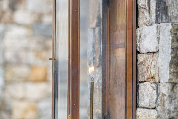 The Cliffs at Keowee Falls South V front entry light sconce