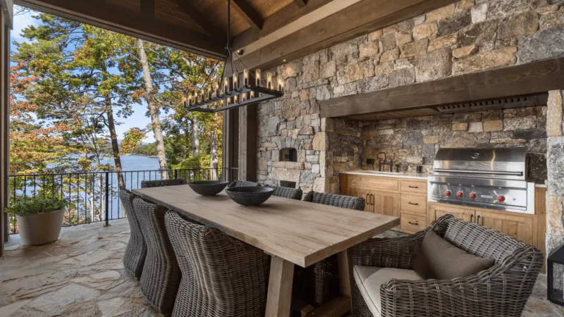 Al Fresco dining
