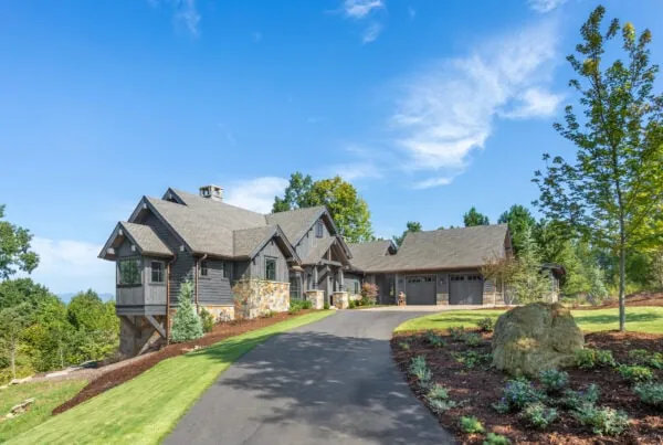 The Cliffs at Keowee Springs IV - Home exterior and driveway