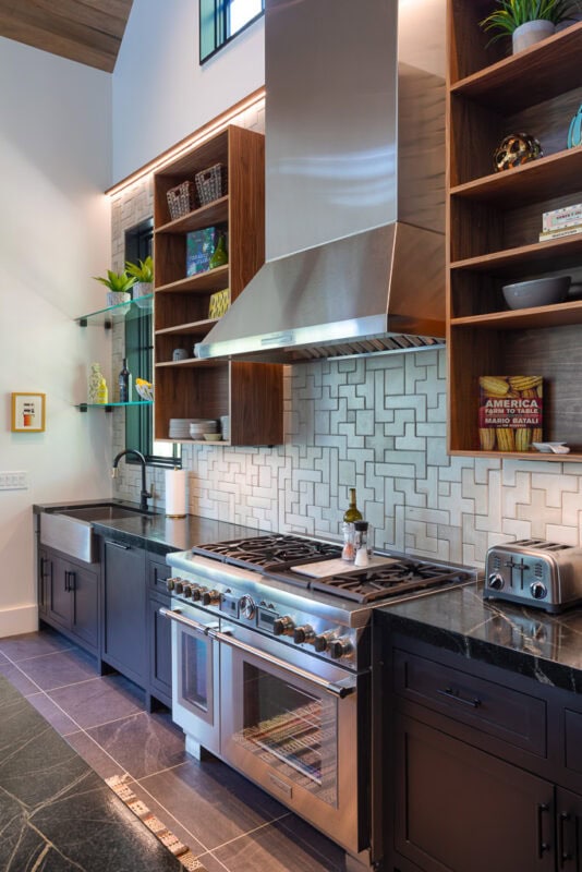 lake house kitchen