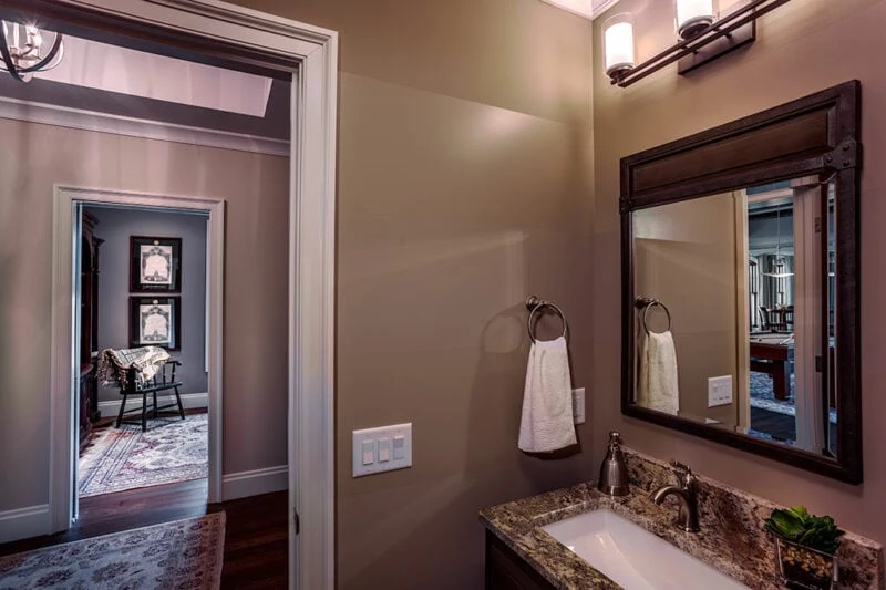 Downtown Greenville Luxury Condo - Interior 16