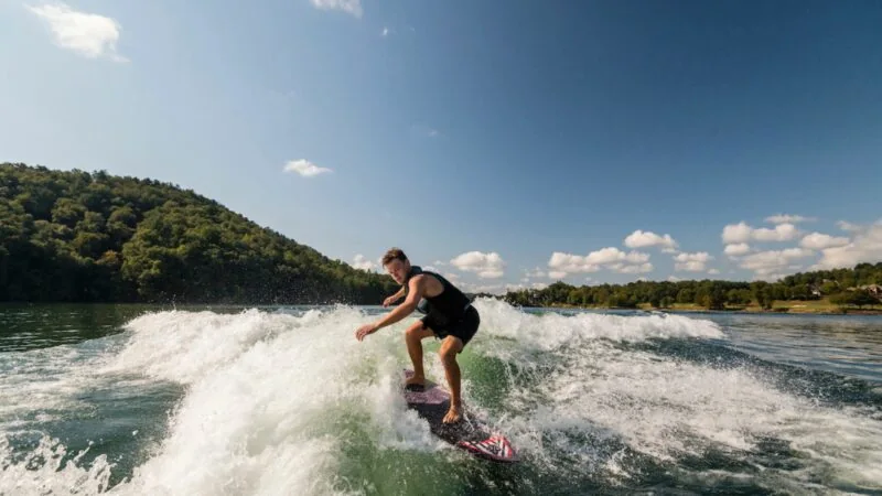 Water sports at the cliffs of Keowee Springs