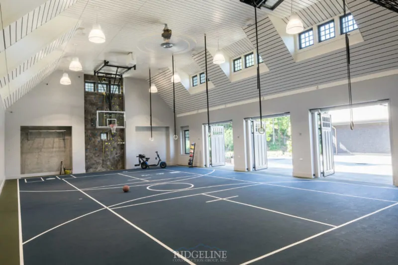 Full court indoor basketball gym workout area