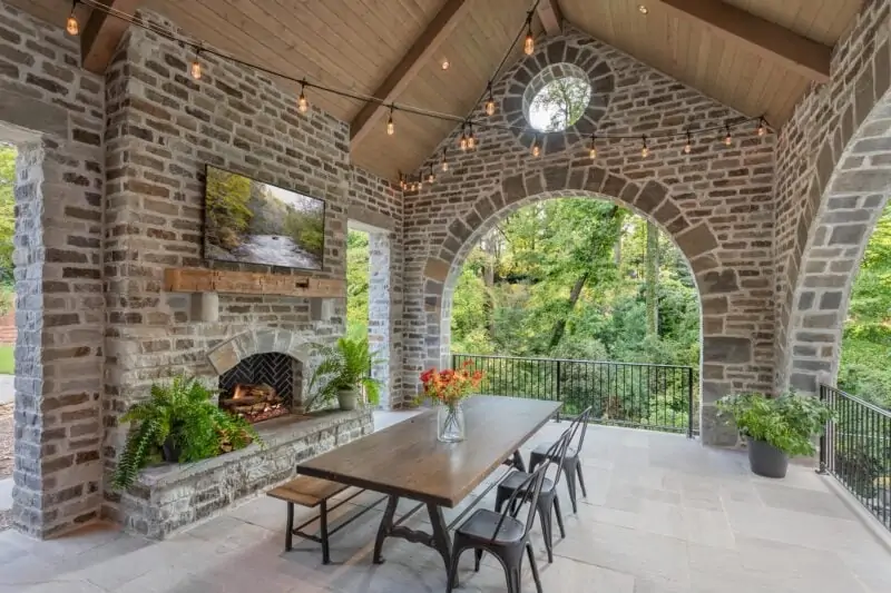 Outside Dining Table and TV Area with a View